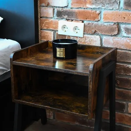 Redbrick Center Iv *