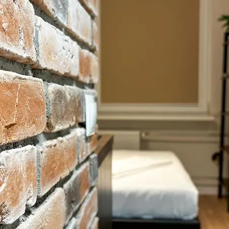 Redbrick Center Iv * クライペダ