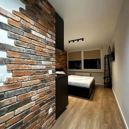 Redbrick Center Iv Apartment *